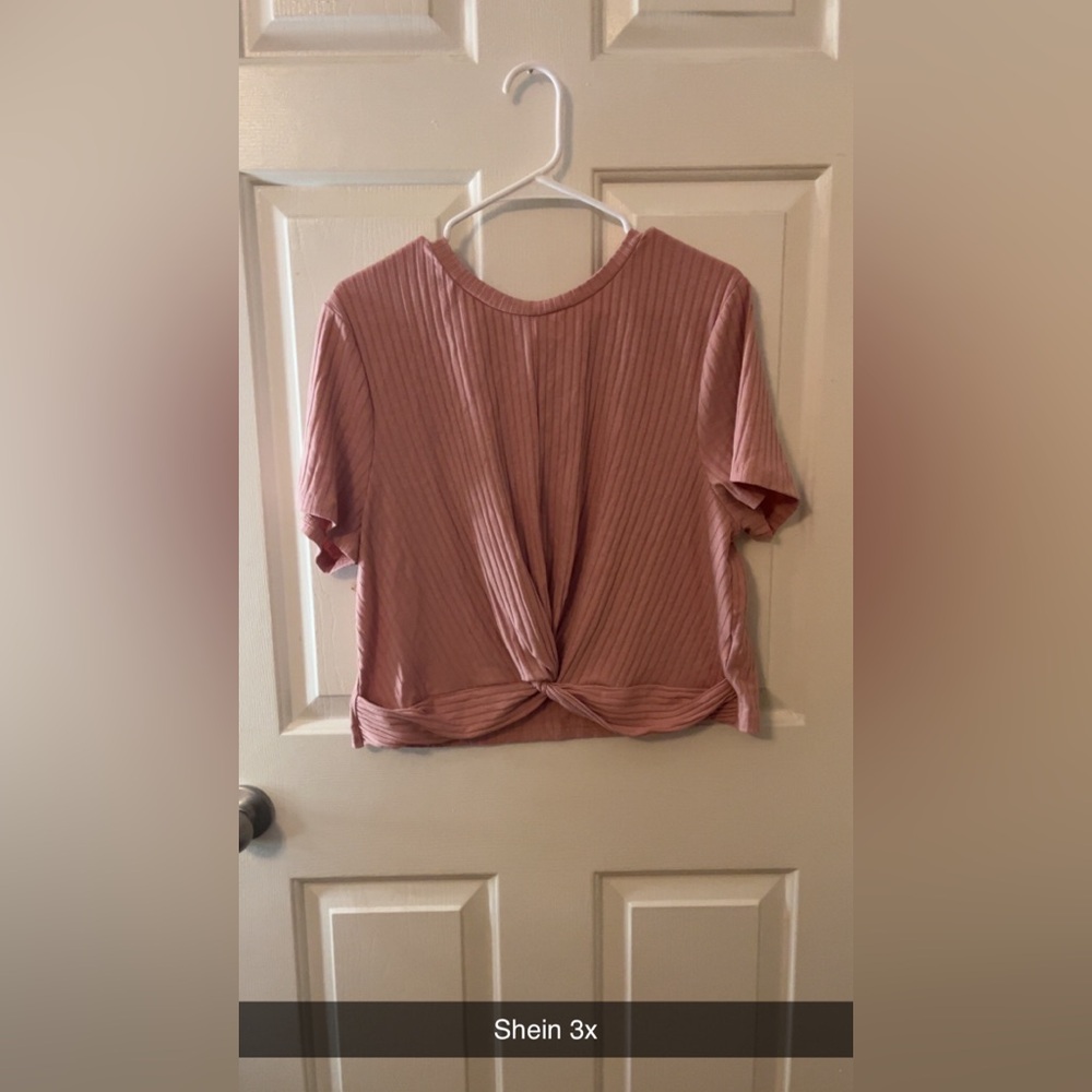 Shein 3x twisted crop top pink
